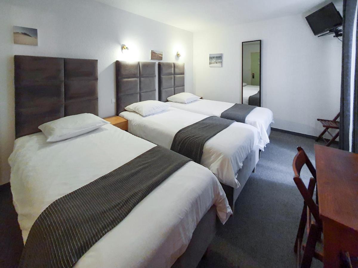 Les Tilleuls De Pareloup à Hotel Salles-Curan